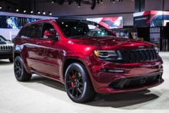 Jeep Cherokee có 4 phiên bản, giá từ 570 triệu đồng