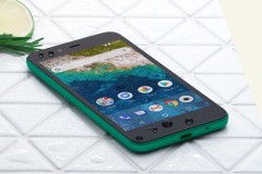 Android One S3: 5" Full-HD, Snapdragon 430, RAM 3GB, 32GB và pin 2700mAh