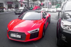 Bắt gặp Audi R8 V10 Plus của dại gia Sài Gòn trở lại màu đỏ nguyên bản đón Tết