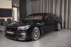 BMW 730Li Ruby Black Metallic giảm nhẹ động cơ nhưng vẫn rất phong độ