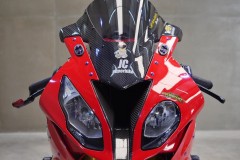 BMW S1000RR 'Cá mập' sặc mùi công nghệ