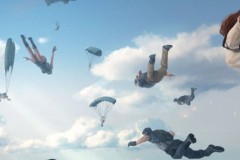 Chưa đầy hai tháng đã đạt hơn 100 triệu lượt tải, Rules Of Survival chứng minh đây đang là tựa game mobile hot nhất thời điêm này