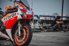 Honda CBR1000RR đẹp hớp hồn qua ống kính nghệ thuật