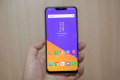 So dáng Asus Zenfone 5 vs iPhone X: Bạn chọn Android hay iOS?