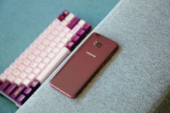 Trên tay Samsung Galaxy S8 Burgundy Red "đỏ mùa thu" nhẹ nhàng, thanh lịch