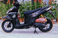 Vario 150 độ tem cá mập dữ dội đầy mới lạ