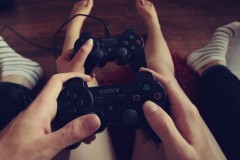 Viết cho những cô nàng đang yêu game thủ