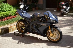 Chân dung tạo hình lướt gió của huyền thoại R1