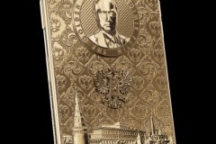 Caviar ra mắt iPhone X mạ vàng phiên bản tổng thống Putin cực sang trọng