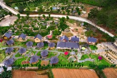 Đà Lạt xuất hiện 'ngôi làng 7 chú lùn' khiến giới trẻ ùn ùn đến check in