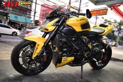Ducati Streetfighter gã khổng lồ mang tên 'Ong bắp cày'