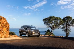Ford EcoSport 2018 giá từ 545 triệu đồng tại Việt Nam