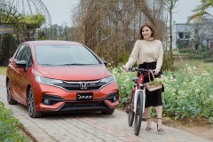 Lộ diện giá bán chính thức của Honda Jazz 2018