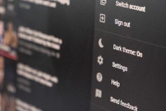 Google mang dark mode lên mobile cho cả hai hệ điều hành iOS và Android