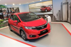 Honda Jazz X-Road mới vừa có màn chào hỏi với công chúng tại Triển lãm Geneva 2018