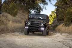 Fusion Motor Company tung gói nâng cấp LS3 Corvette Powertrain cho Land Rover Defender