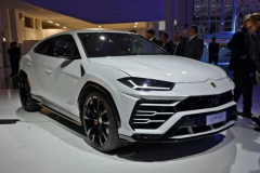 SUV Lamborghini Urus sẽ được ra mắt công chúng Việt Nam tại Triển lãm Ô tô Việt Nam 2018