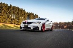 Manhart tung gói độ 550 mã lực mới cho BMW M4