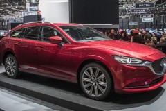 Mazda6 Wagon 2018 được chú ý nhờ rất nhiều sự cải tiến