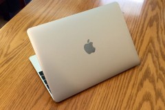 MacBook 2018 có đáng để bạn chờ đợi không?