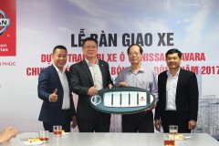 Nissan Việt Nam bàn giao lô xe Navara cho Cục Điện ảnh