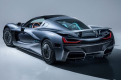 Rimac C_Two hoàn toàn mới sẽ có một phiên bản mui trần cá tính