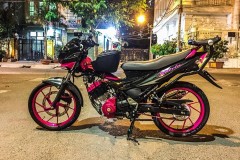 Satria F150 độ phong thái phượng hoàng hồng đầy nam tính
