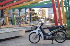 Sirius 110 độ nhẹ nhàng khoe dáng đầu tuần