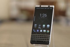 FBI bắt giữ CEO công ty chuyên bán những chiếc BlackBerry “độ"