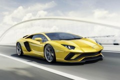 Lamborghini ăn mừng chiếc Huracan thứ 10.000 chính thức được hoàn thiện