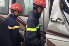 Xe cứu nạn gặp nạn trên đường làm nhiệm vụ