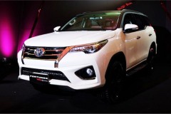 Toyota Fortuner TRD Sportivo 2018 xuất hiện tại triển lãm Bangkok với ít thay đổi