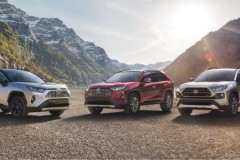 Toyota RAV4 2019 được trang bị động cơ Dynamic Force và hệ AWD tích hợp Dynamic Torque Vectoring