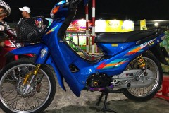 Wave 110 độ upside down mới lạ hiếm thấy của Biker Bến Tre