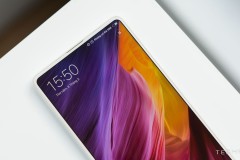 Xiaomi chia sẻ thêm hình ảnh quảng cáo về Mi MIX 2S