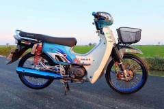 Cub Fi độ mang vẻ đẹp ngất ngây của biker xứ chùa vàng