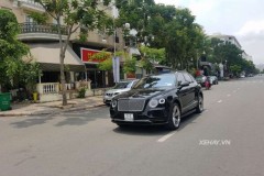 Bentley Bentayga mang vẻ đẹp thu hút khó cưỡng trên phố Sài Gòn