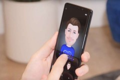 Samsung sẽ cho phép người dùng thực hiện cuộc gọi video với tính năng AR Emoji trên S9/ S9+