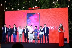 Sharp chính thức ra mắt Aquos S3 tại Việt Nam với giá 9 triệu đồng