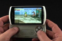 Sony có nên “hồi sinh” smartphone gaming Xperia Play không?
