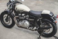Triumph Thruxton 900 bản độ Cafe Racer đầy cảm hứng