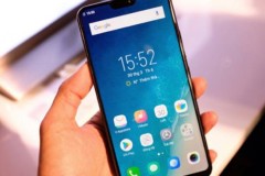 Vivo V9: Thiết kế tai thỏ, tích hợp camera AI, camera kép, giá 8 triệu đồng