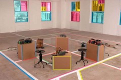 Ariana Grande trình diễn hit No Tears Left to Cry bằng dàn nhạc cụ Nintendo Labo