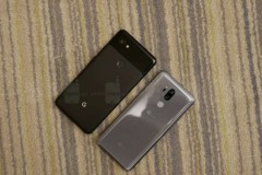 Cùng sản xuất từ LG, liệu G7 ThinQ có vượt qua được Pixel 2 và Pixel 2 XL?