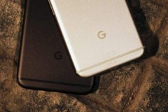 Lộ diện thiết kế mặt trước của Google Pixel 3 và Pixel 3 XL qua lớp kính cường lực