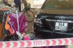 Hà Nội: Nhân viên rửa xe lái ôtô của khách gây tai nạn nghiêm trọng