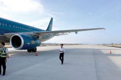 Hé lộ nguyên nhân ban đầu vụ máy bay Vietnam Airlines hạ cánh nhầm đường băng
