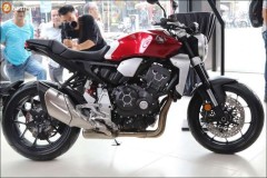 Honda CB1000R 2018 có giá 468 triệu đồng tại Việt Nam