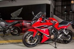 Honda CBR650F 2018 giá 233,900 triệu VND ra mắt tại Showroom Honda Motor Việt Nam
