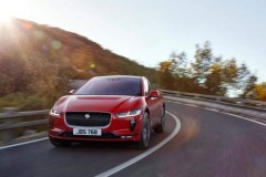 Jaguar I-Pace SVR siêu tăng lực cần chưa đầy hai giây để tăng tốc từ 0 - 96 km/h